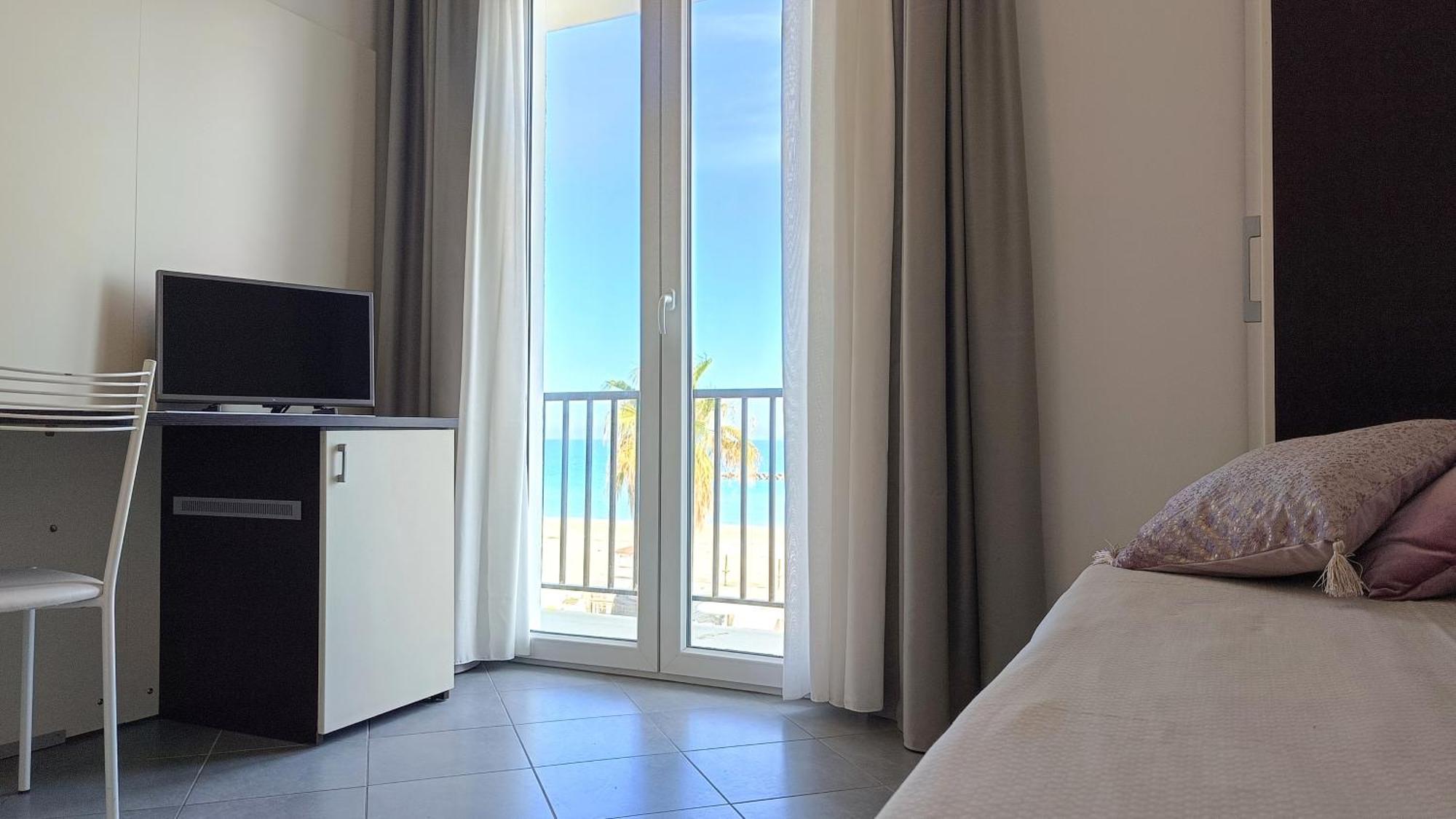 Lido Rooms & Apartments Lido di Fermo Kültér fotó